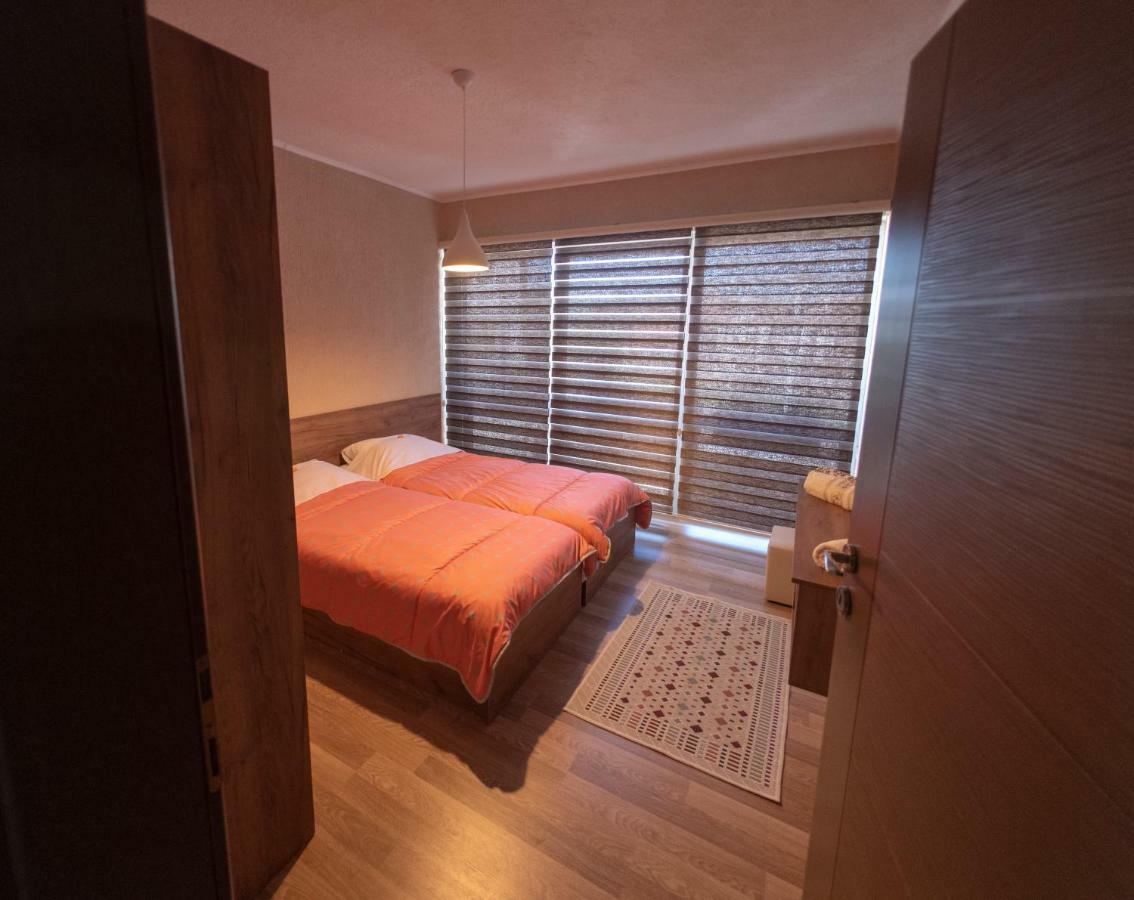 Dionis Rooms & Apartments プリレプ エクステリア 写真